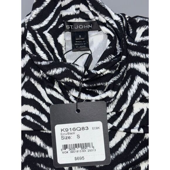 St. John lightweight turtleneck black white zebra print size small new - Picture 3 of 10